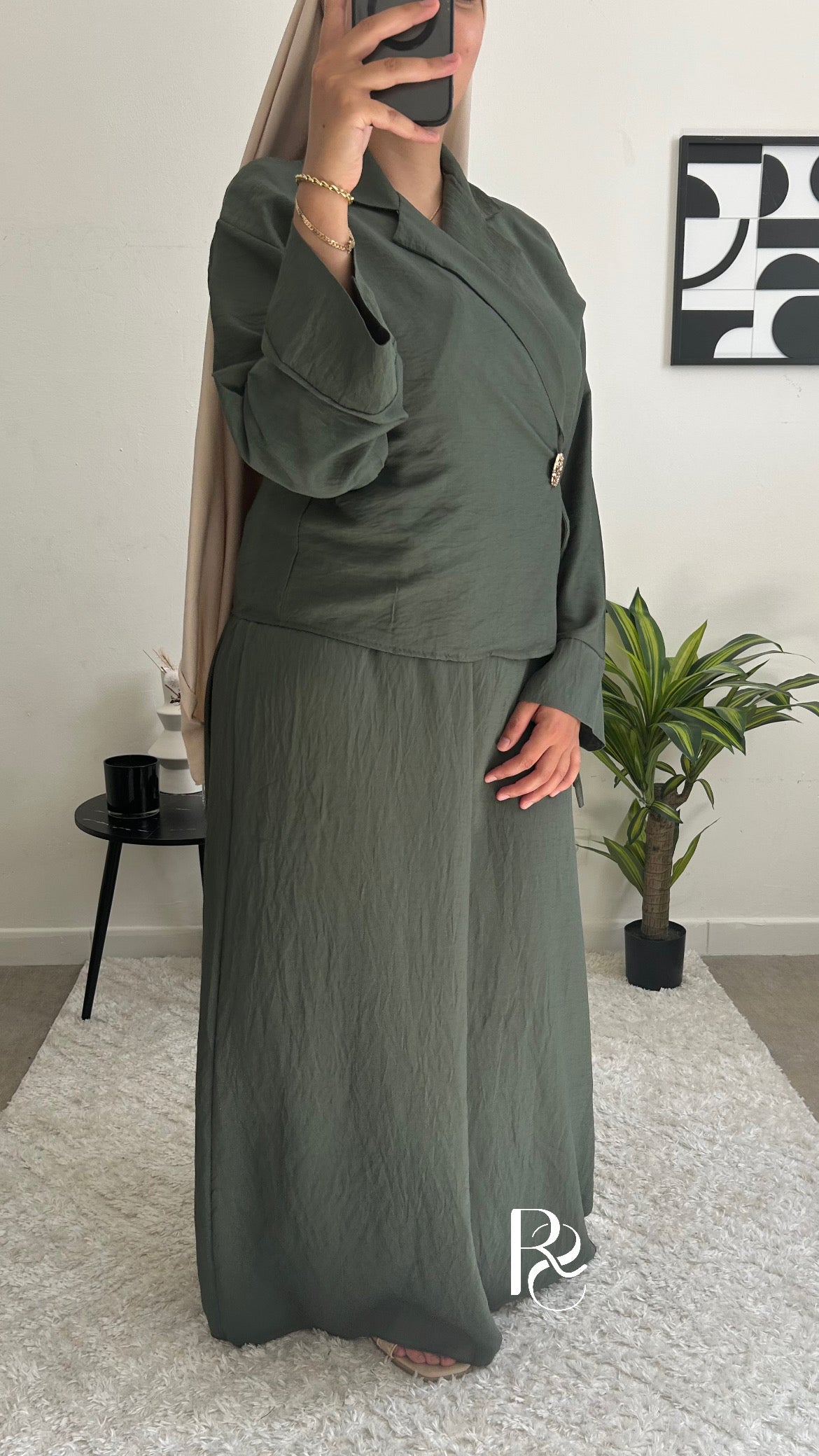 Ensemble Asma kaki
