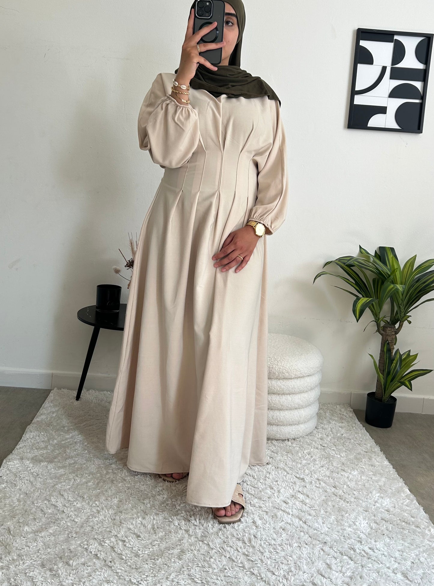 Robe cintrée beige