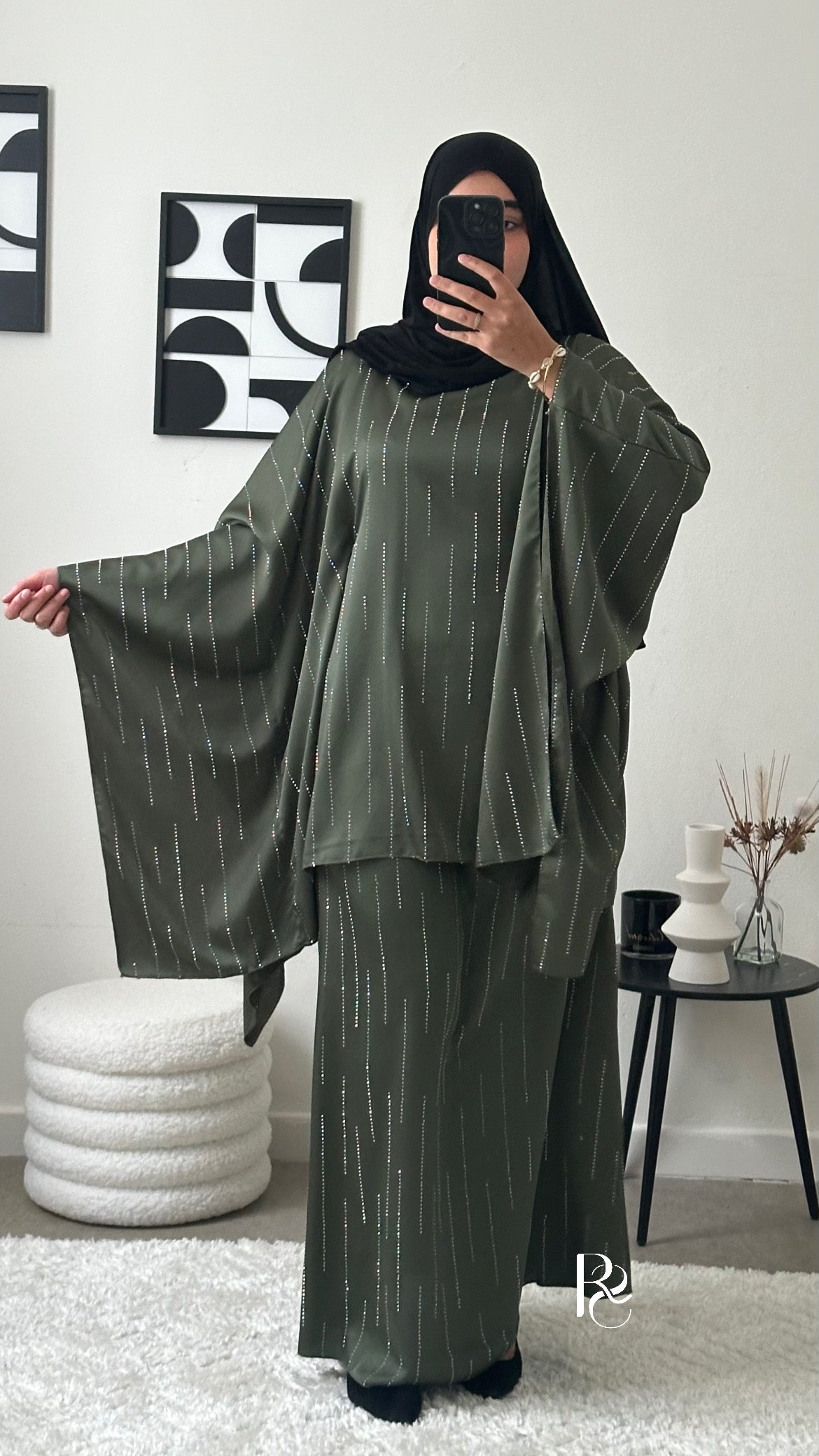 Ensemble à strass kaki