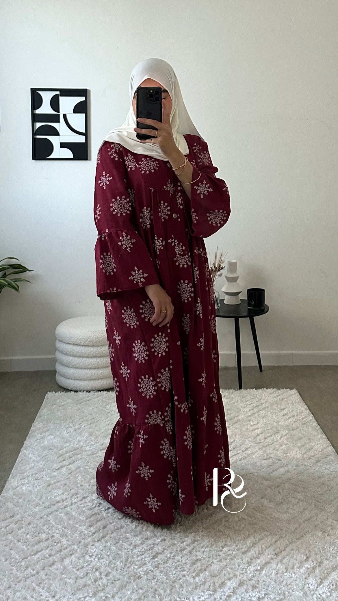 Robe bordeaux à motif