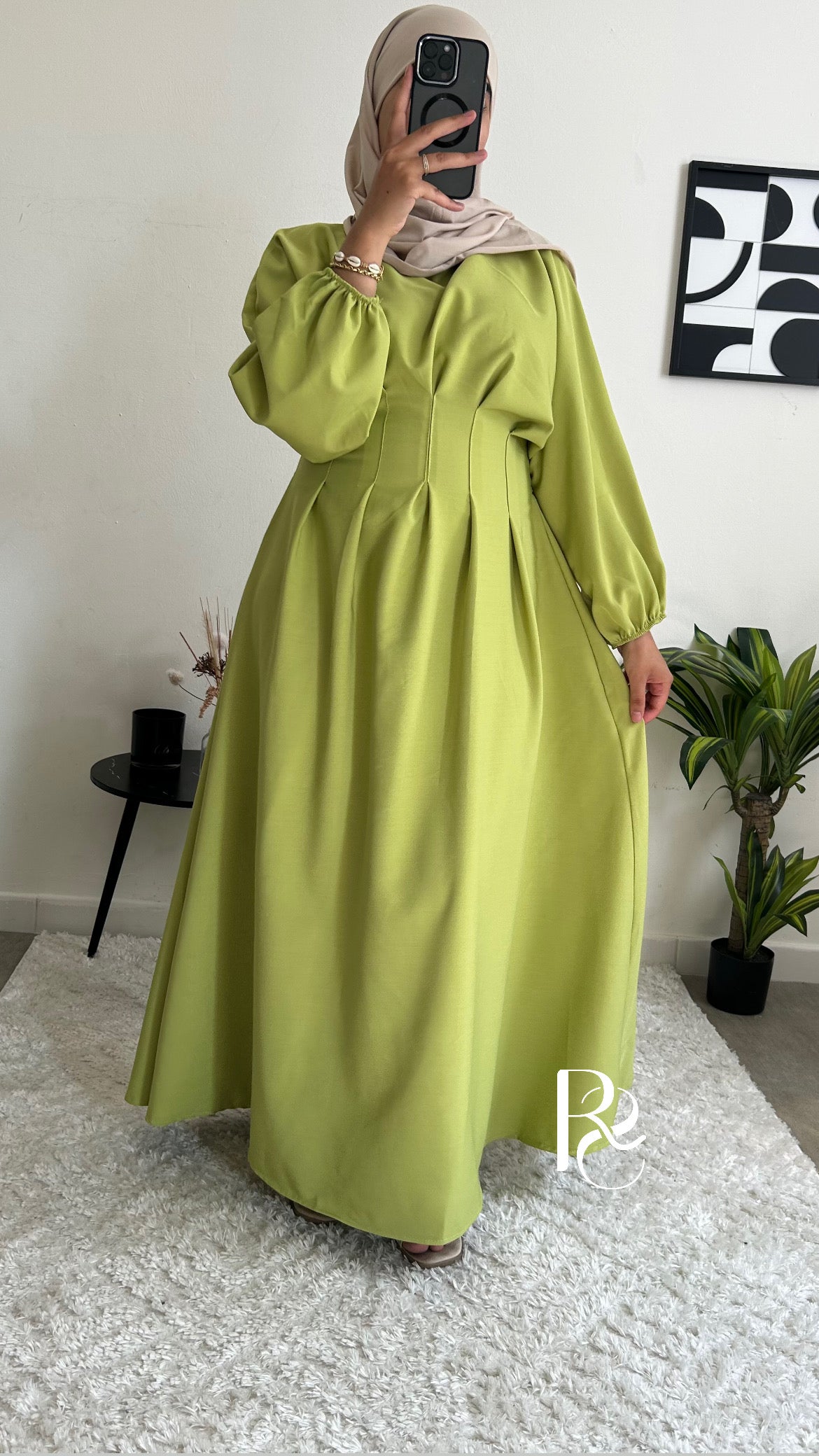 Robe cintrée pistache