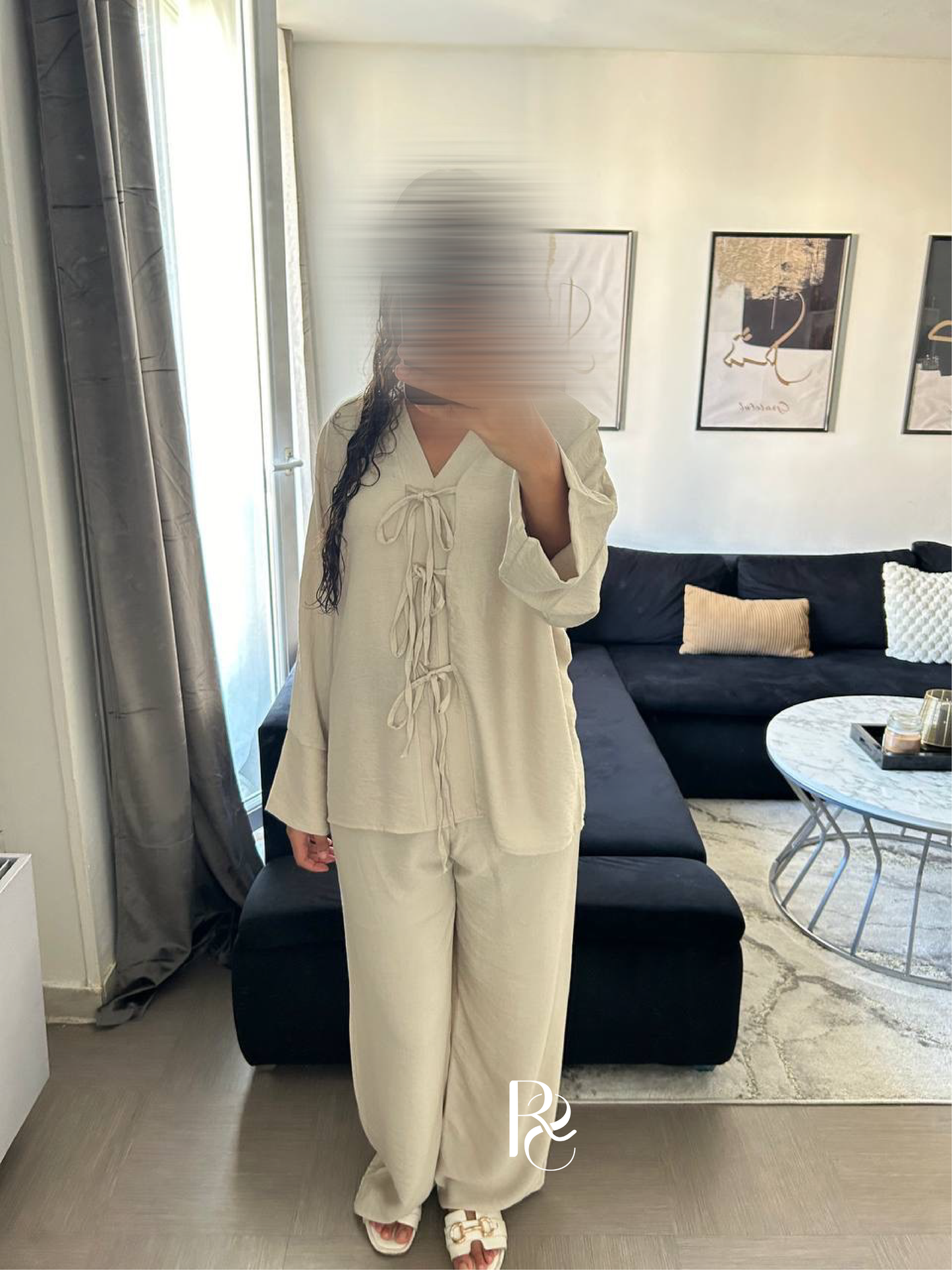 Ensemble Coréen beige