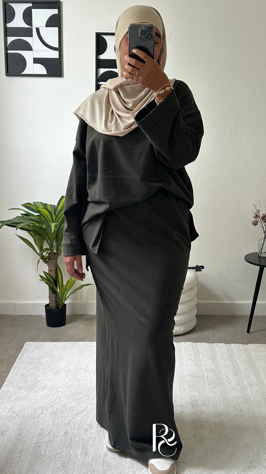 Ensemble Isra kaki